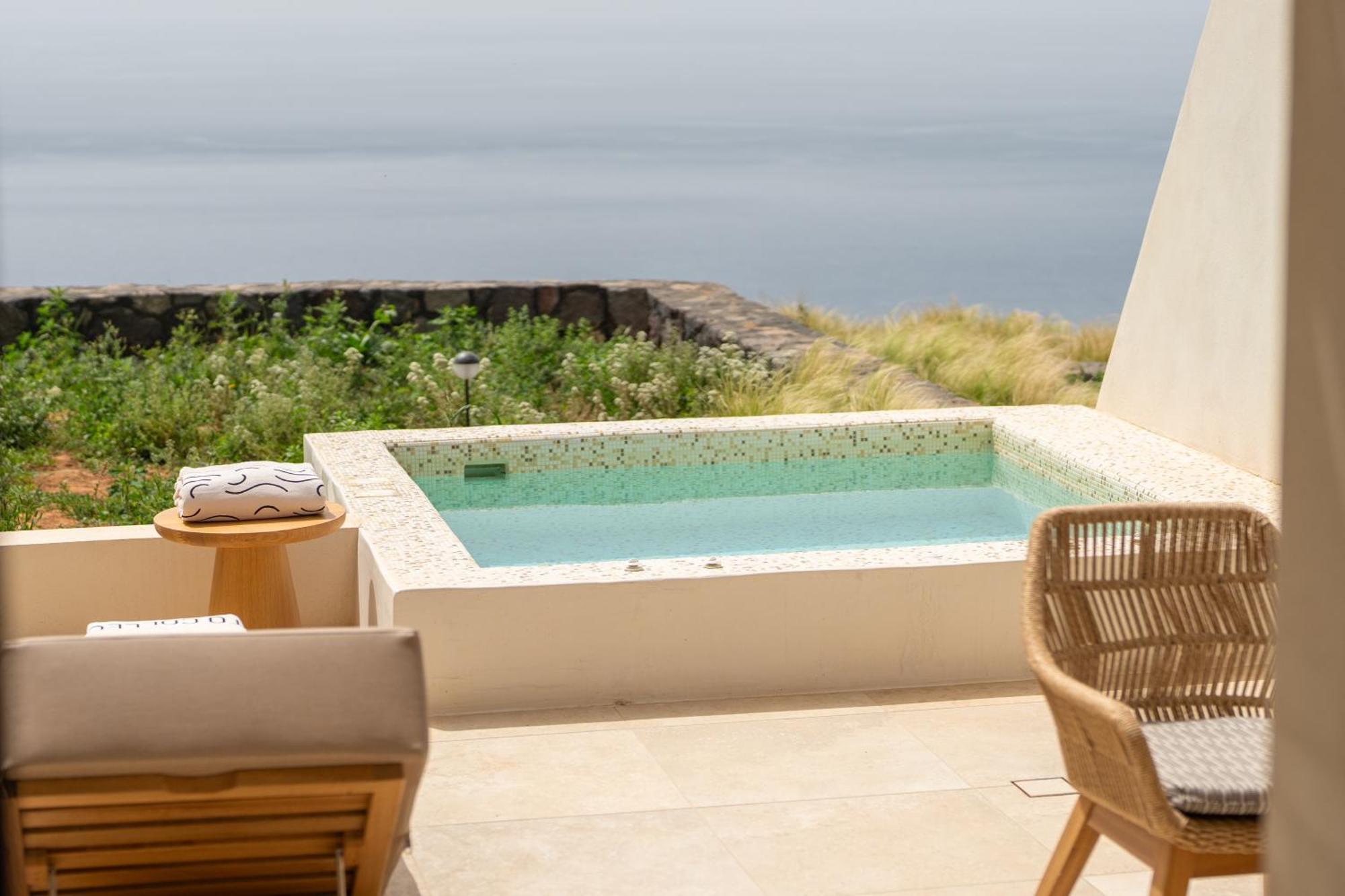 Junior Suite Vivid con Jacuzzi®, Vista sul Tramonto e sul Mare